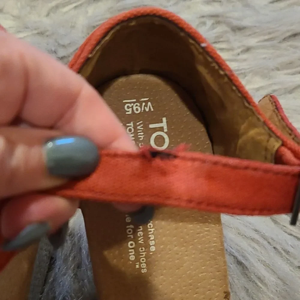 ‎Toms womens sienna red sandal wedges